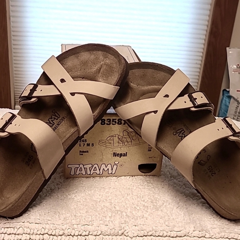 Birkenstock Nepal Leather Strap Sandals, Size 8